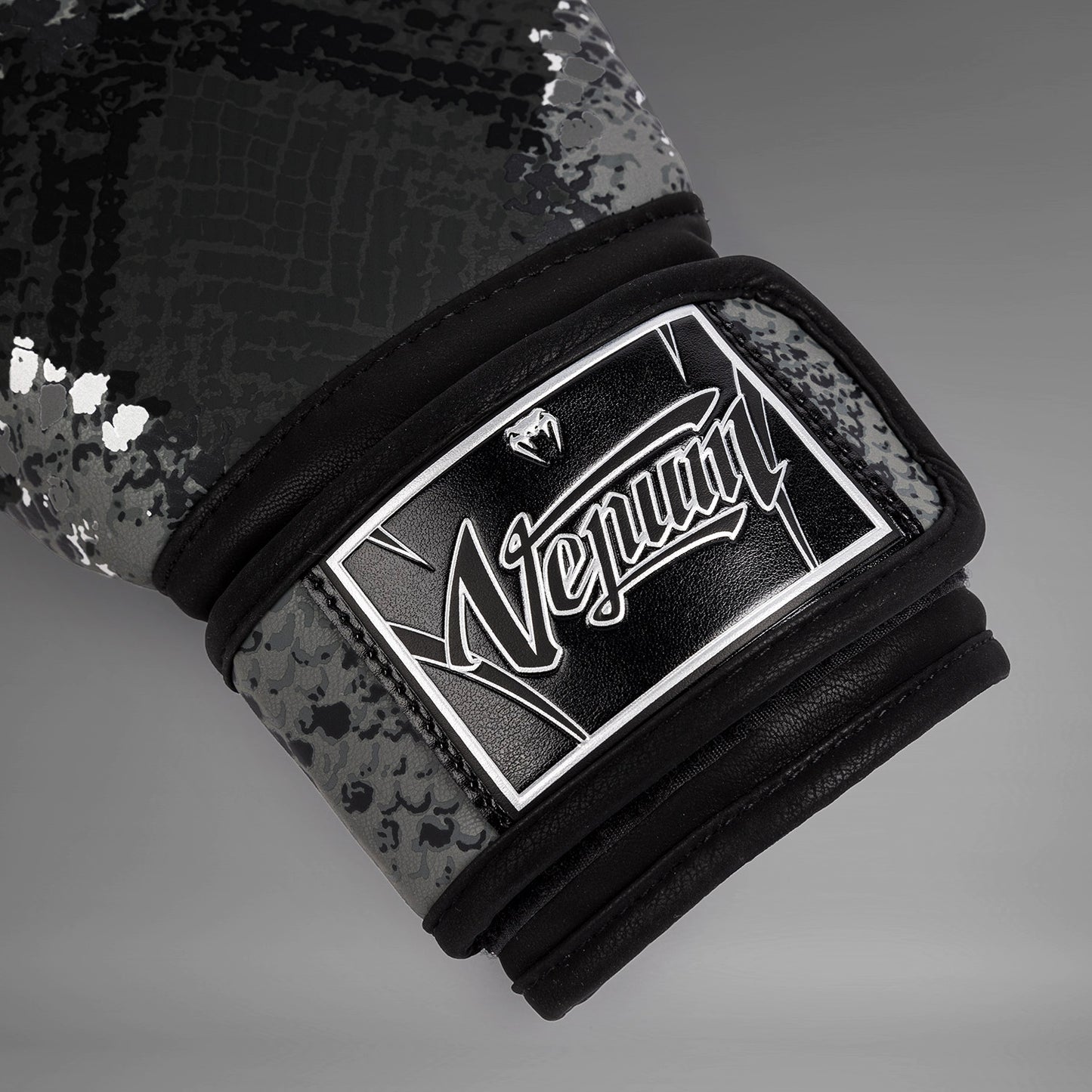 Gants de boxe Venum Amazonia - Gris foncé - product-type_Gants de boxe