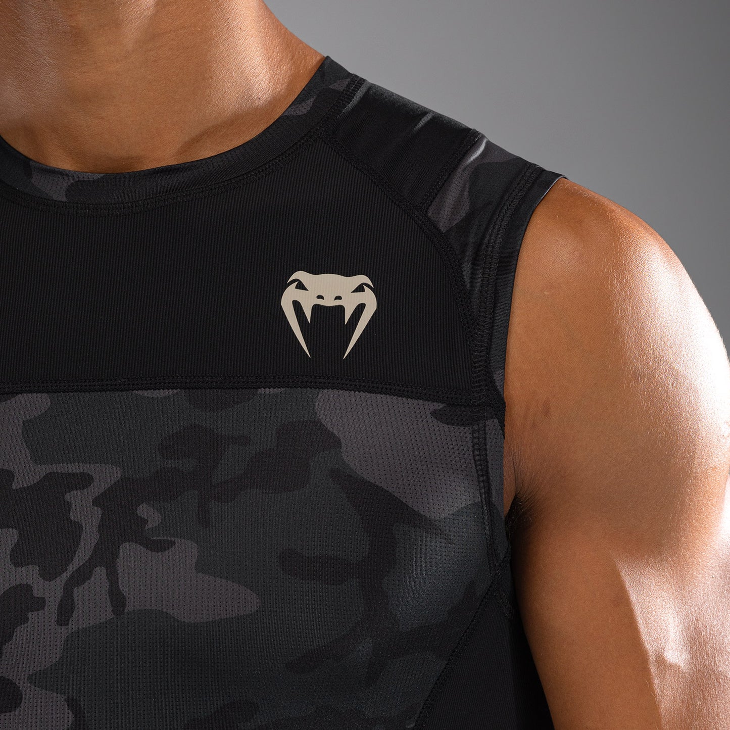 Rashguard sans Manches Venum G-Fit Air pour Hommes - Camo Urban - product-type_T-Shirts de Compression