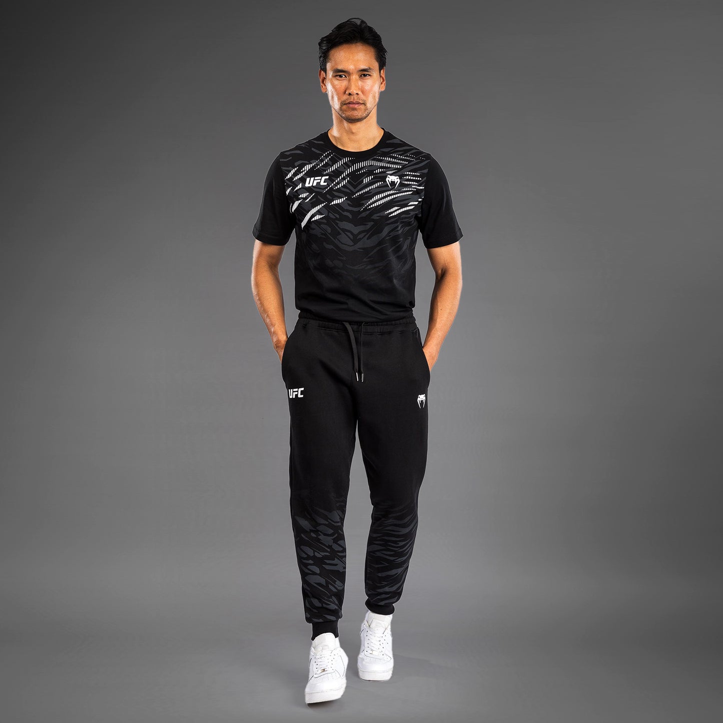 Pantalon pour Hommes UFC Fusion by Venum Replica - Noir - product-type_Pantalons de jogging