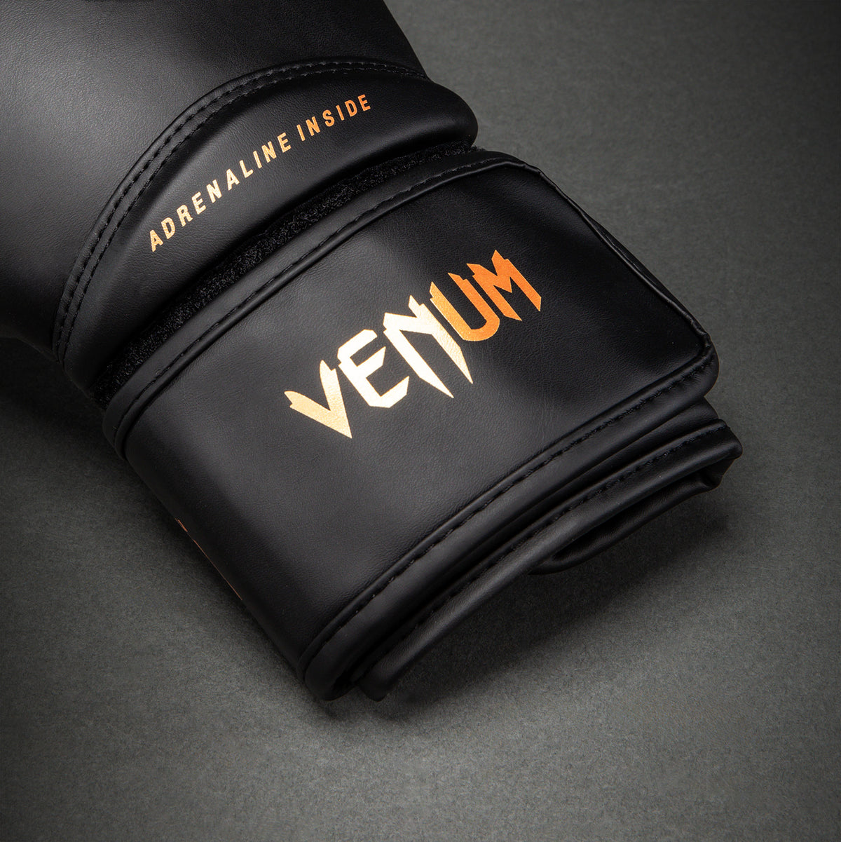 Gants de boxe Venum Contender 1.5 - Noir/Or