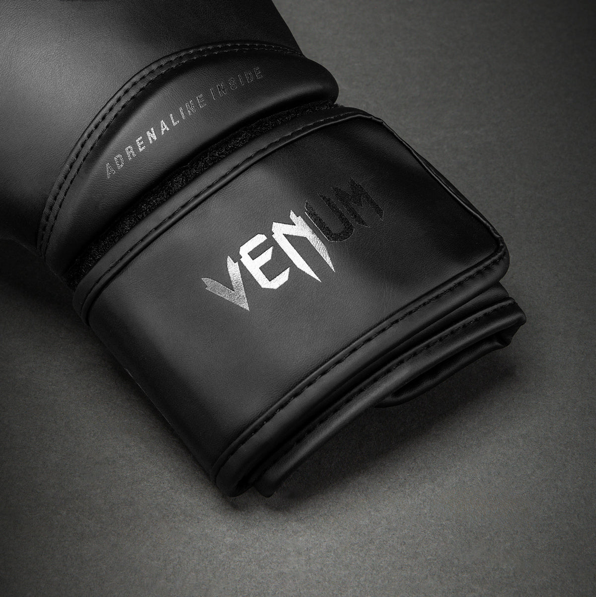 Gants de boxe Venum Contender 1.5 - Noir