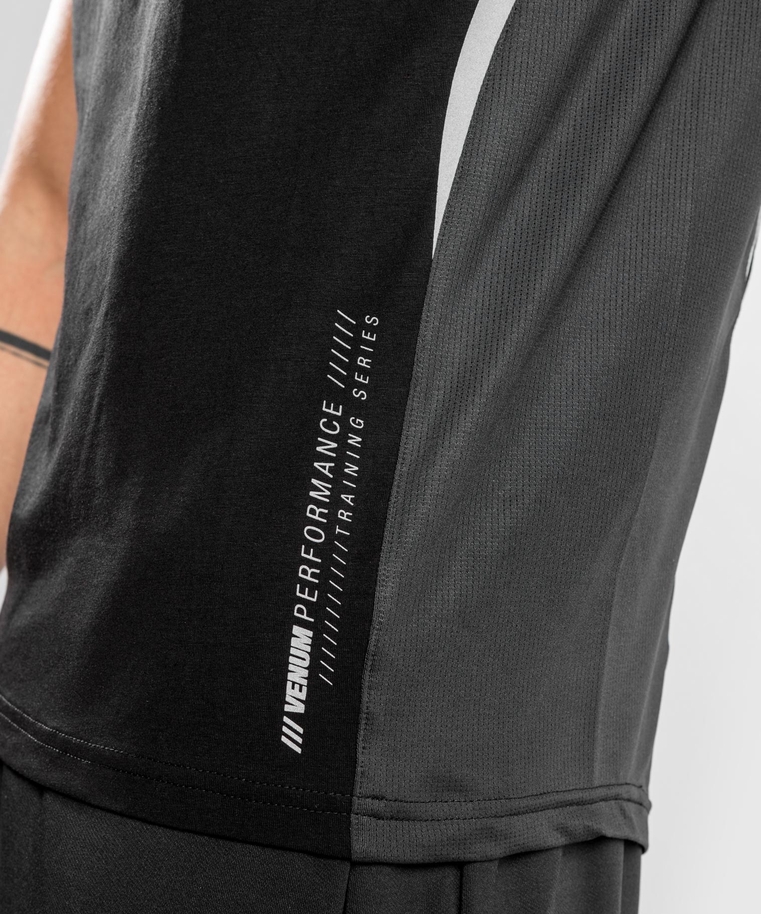 T-shirt Venum Tempest 2.0 – Noir/Gris - T-shirts