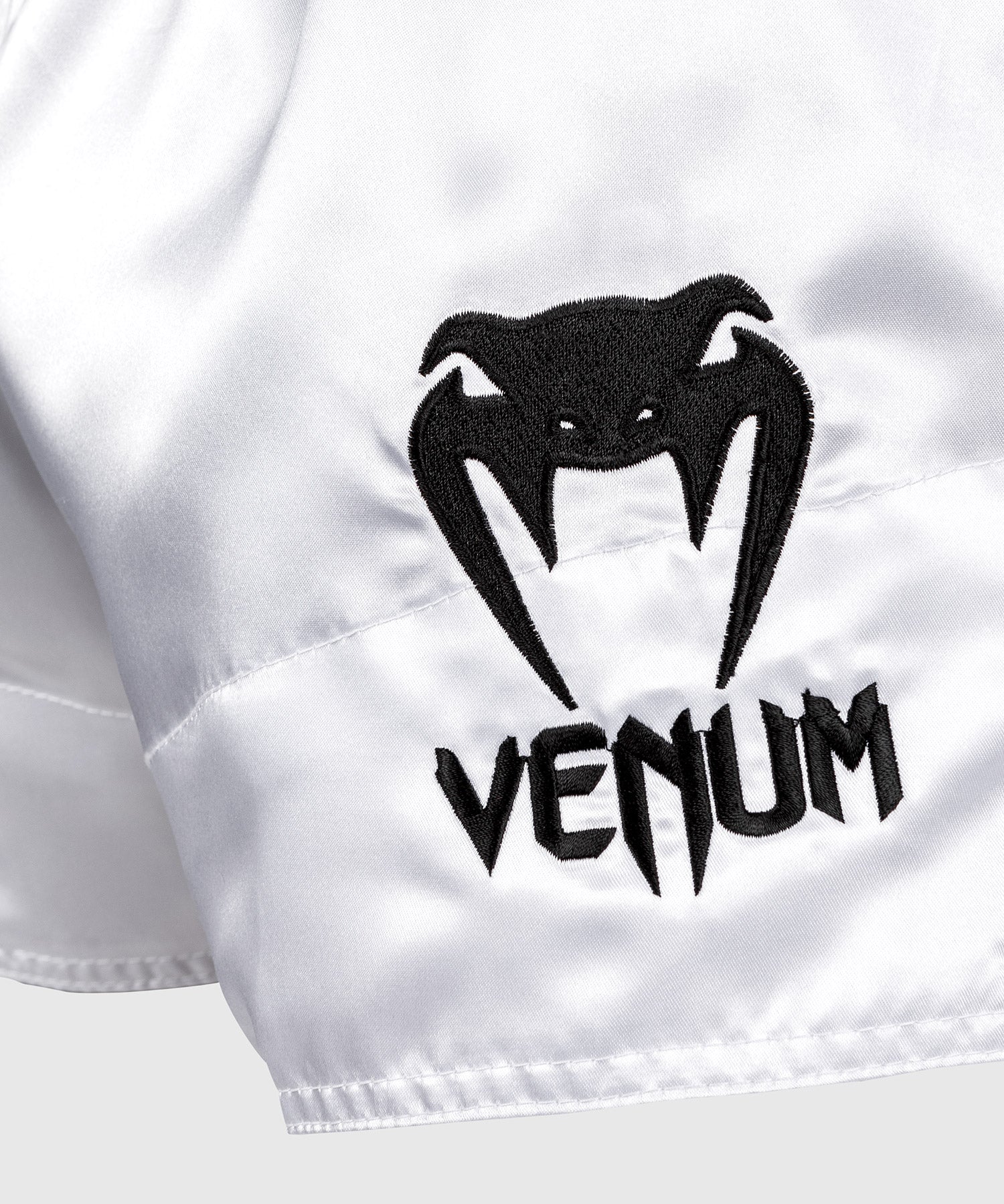 Short de Muay Thai Venum Classic - Blanc/Noir - product-type_Shorts de Muay Thai