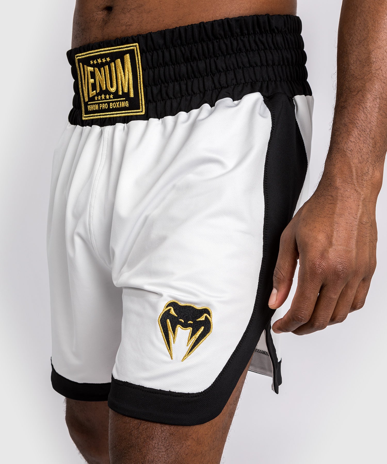 Short de boxe Venum Classic - Blanc/Noir - product-type_Shorts de boxe