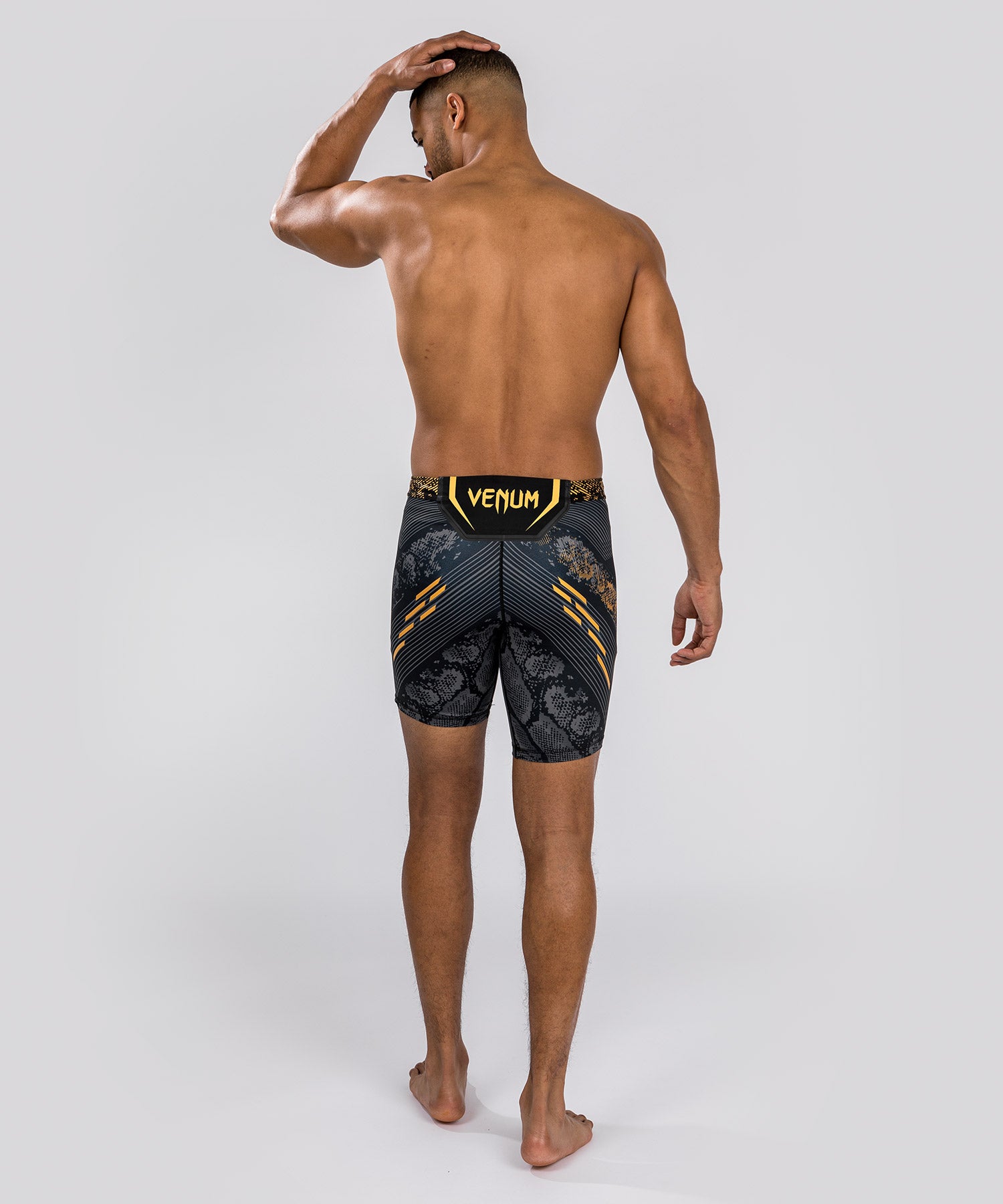 Short de la ufc sales