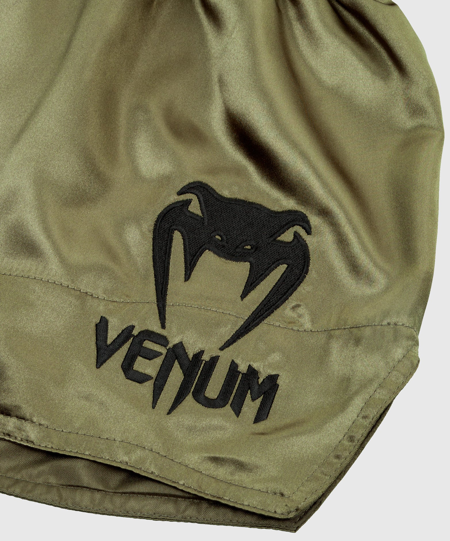 Venum Classic Muay Thai Short - Khaki/Noir - product-type_Shorts de Muay Thai