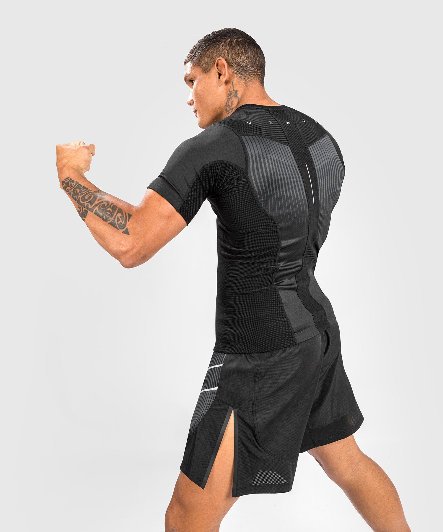 Rashguard Venum Biomecha Manches Courtes - Noir/Gris - product-type_T-Shirts de Compression