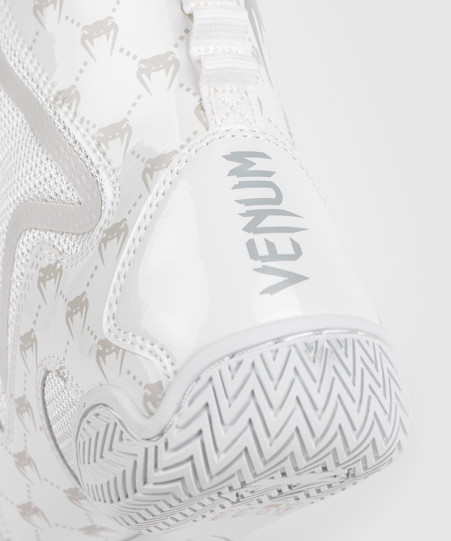 Chaussures de boxe Venum Elite Evo Monogram - Blanc/Blanc Cassé - Chaussures de boxe