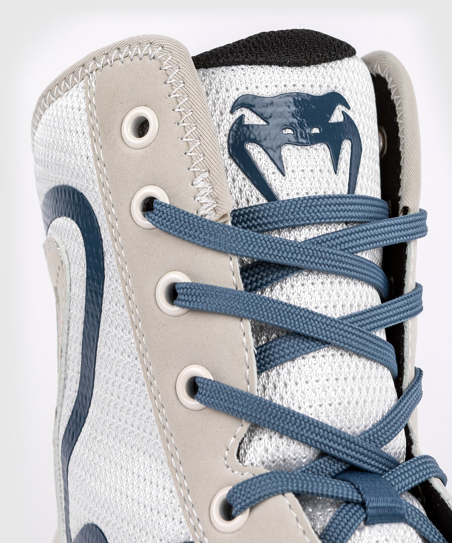 Chaussures De Boxe Venum Elite Evo Monogram – Blanc/Bleu - Chaussures de boxe