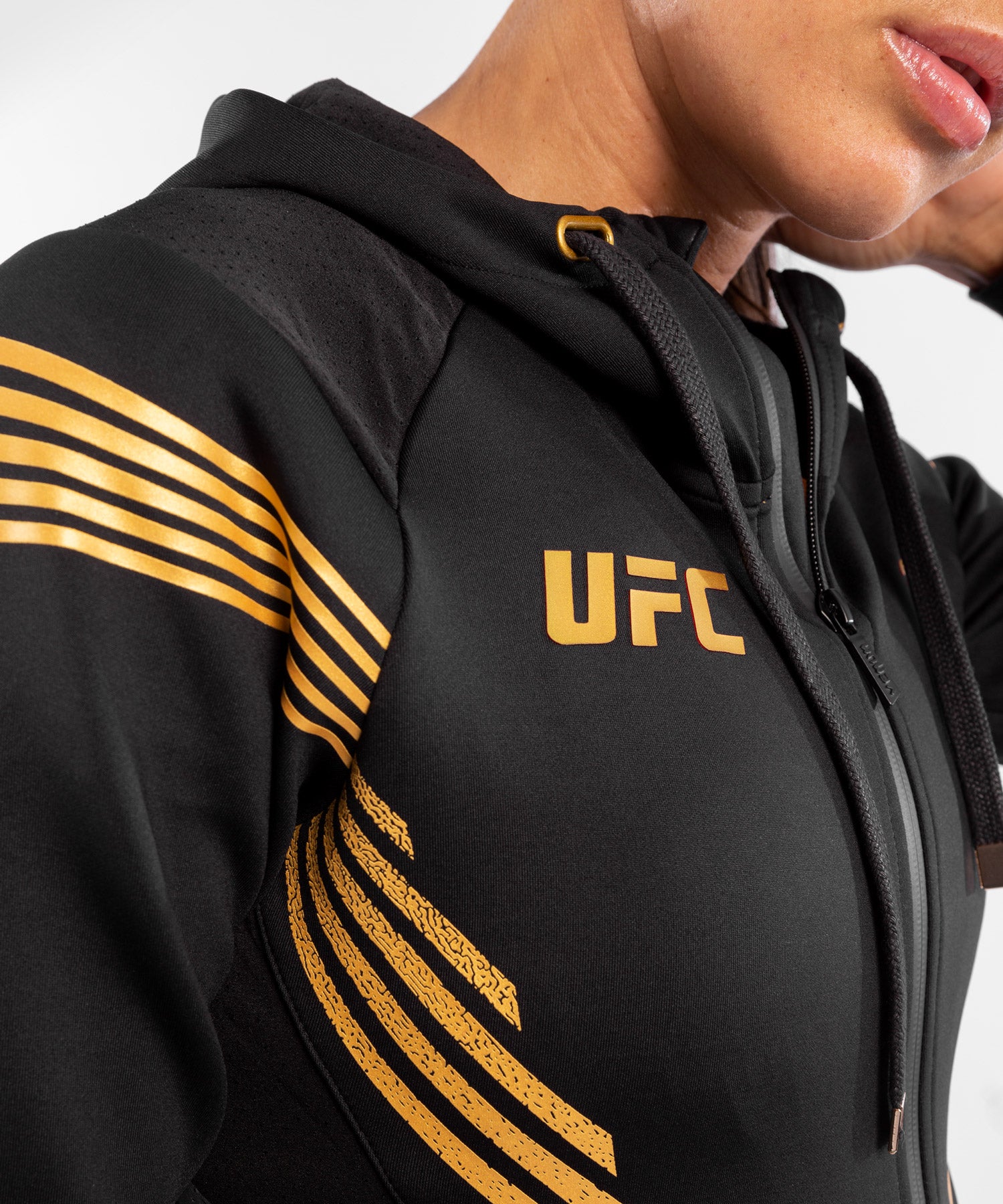 Sweatshirt à Capuche Femme Fighters UFC Venum Authentic Fight Night - Champion - Sweatshirts