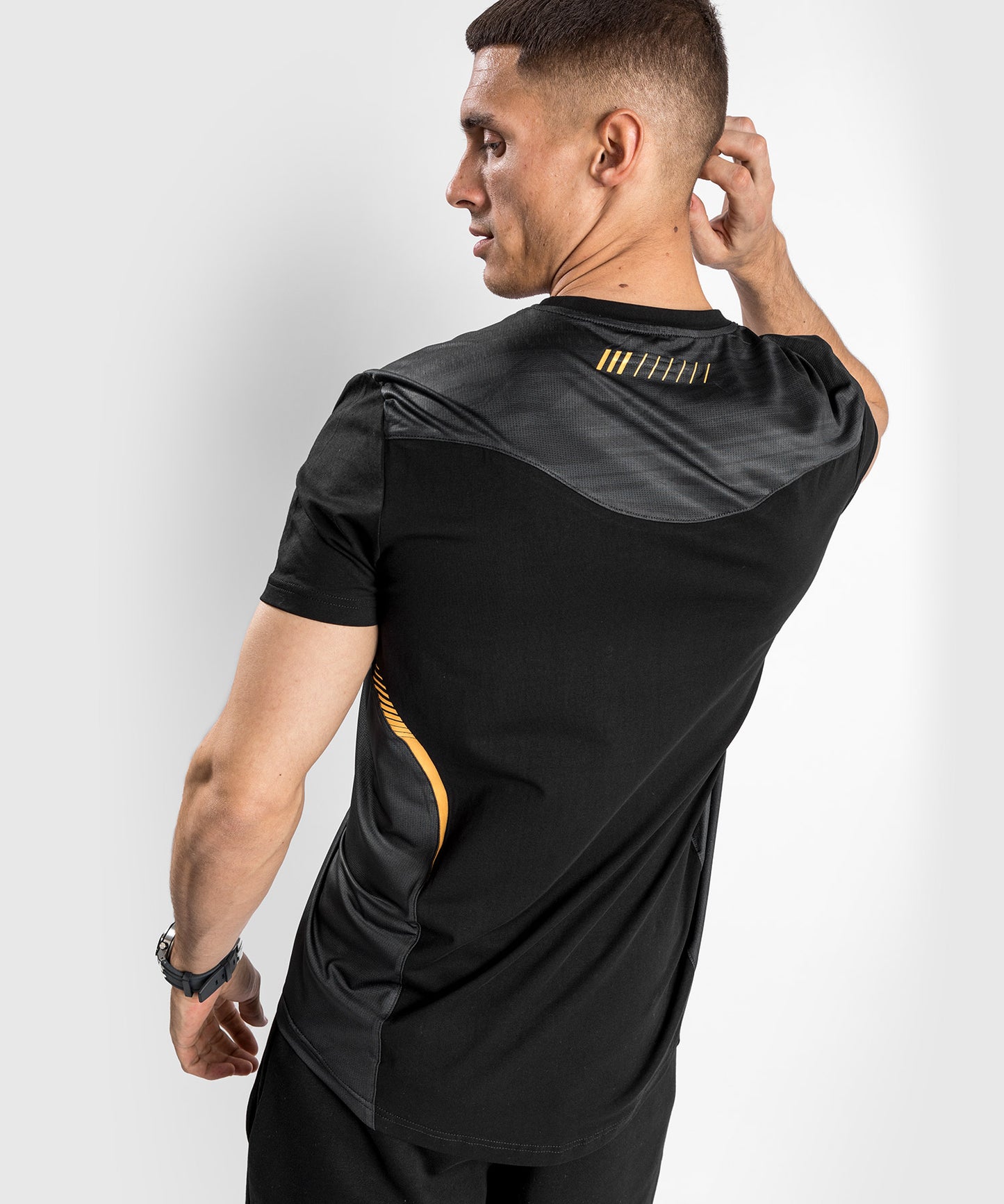 T-shirt Venum Tempest 2.0 – Noir/Or - T-shirts