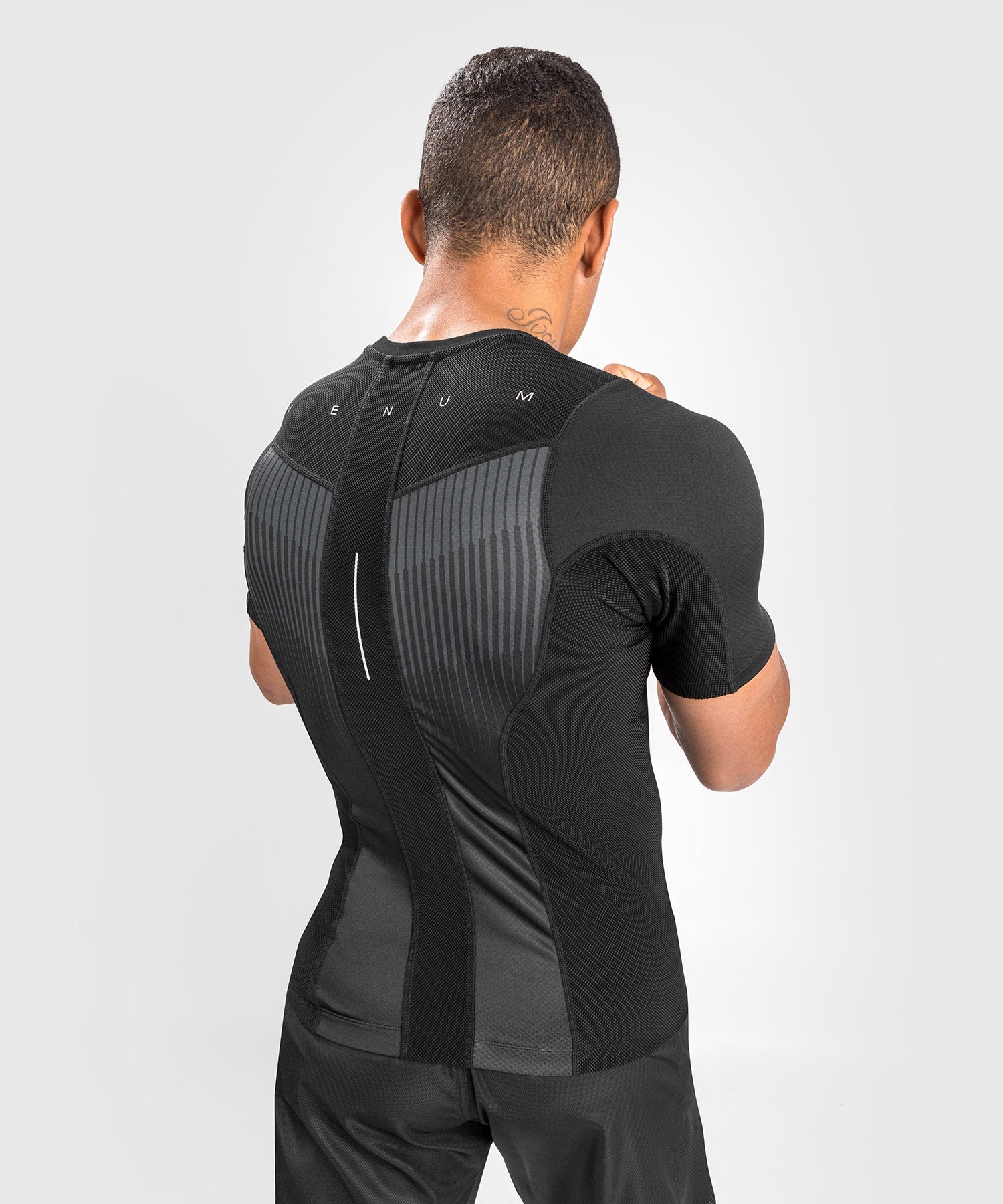 Rashguard Venum Biomecha Manches Courtes - Noir/Gris - product-type_T-Shirts de Compression