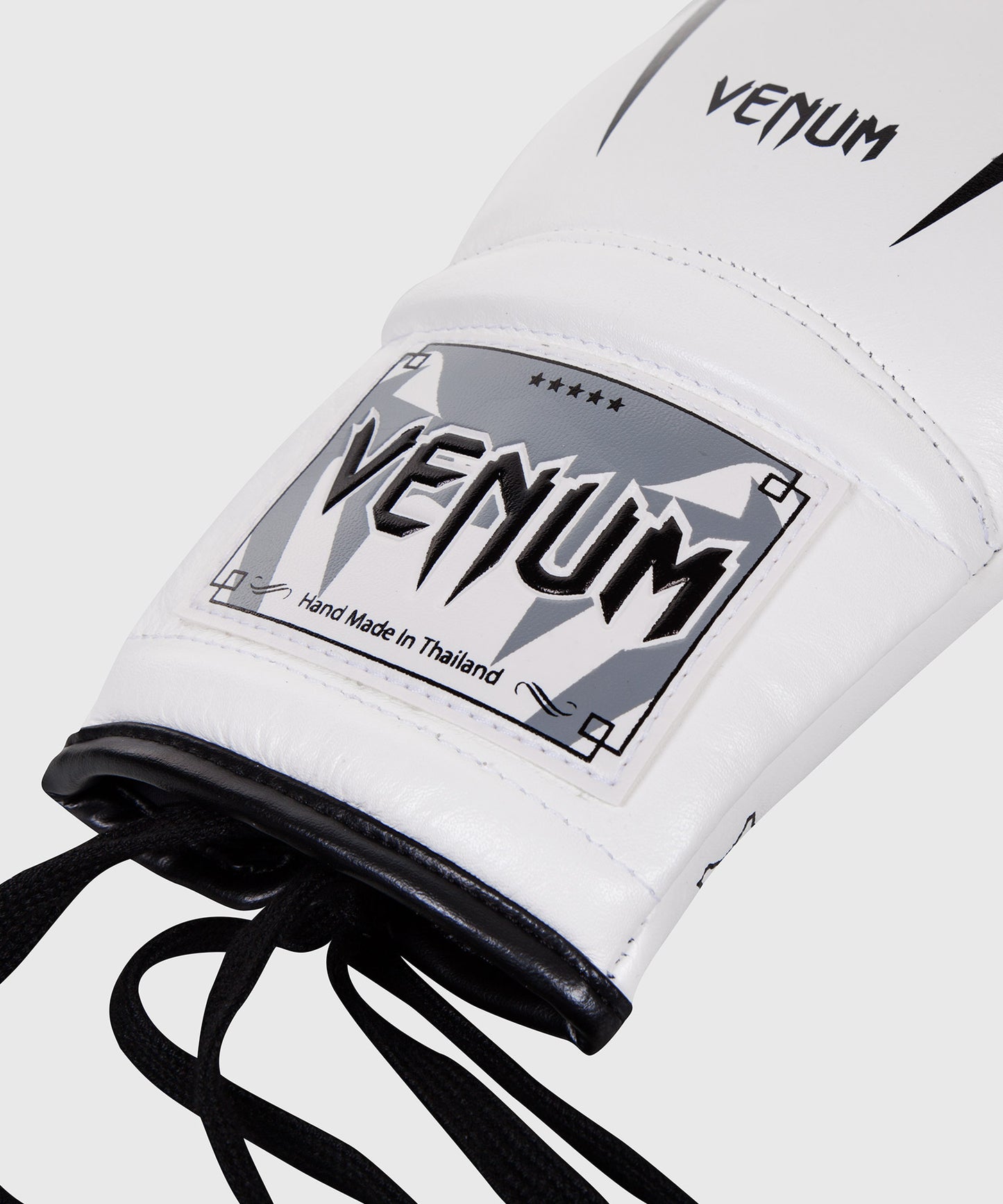 Gants de boxe à lacets Venum Giant 3.0 - Cuir Nappa - Gants de boxe