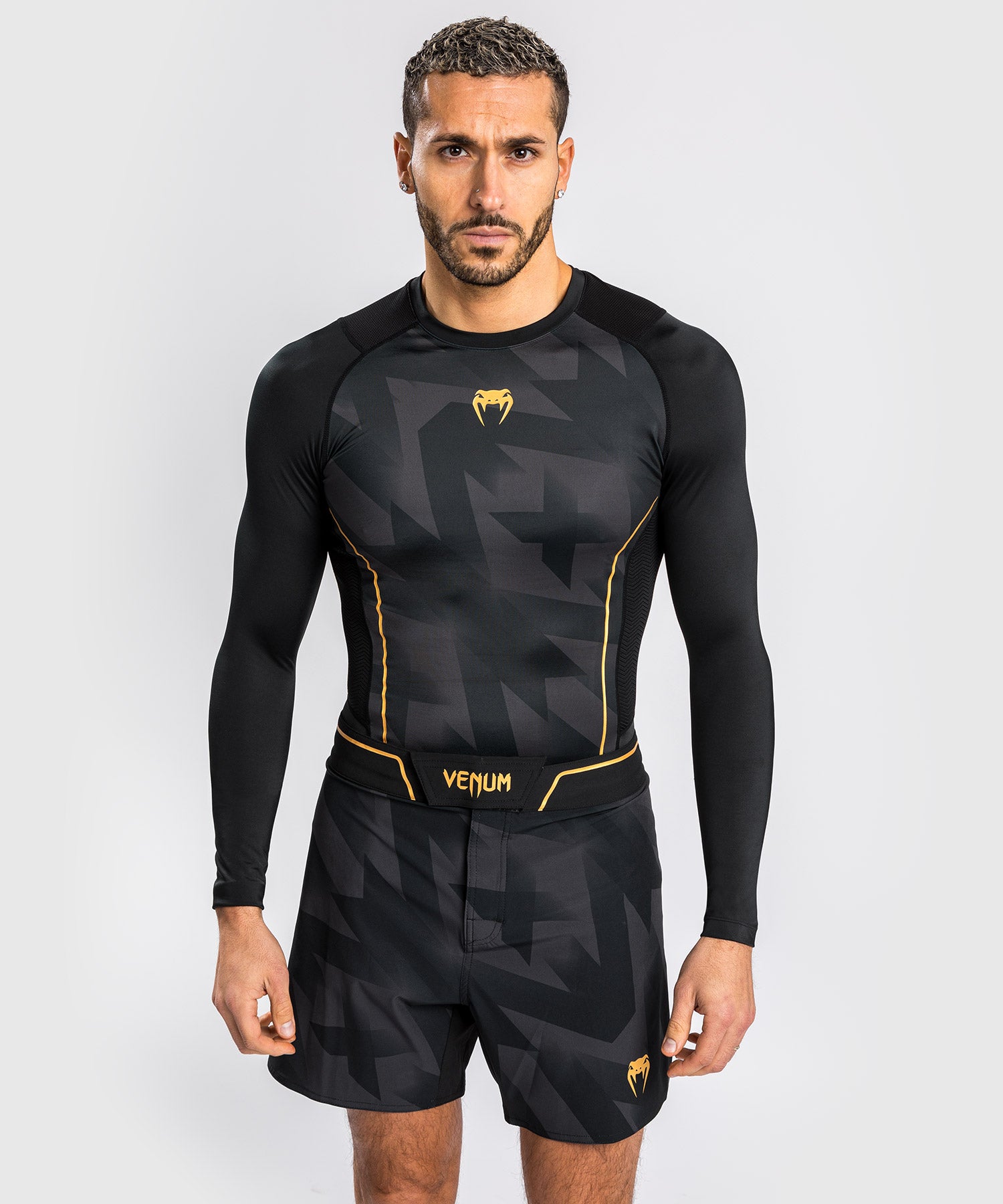 Rashguard Venum Razor - Manches Longues - Noir/Or - product-type_T-Shirts de Compression