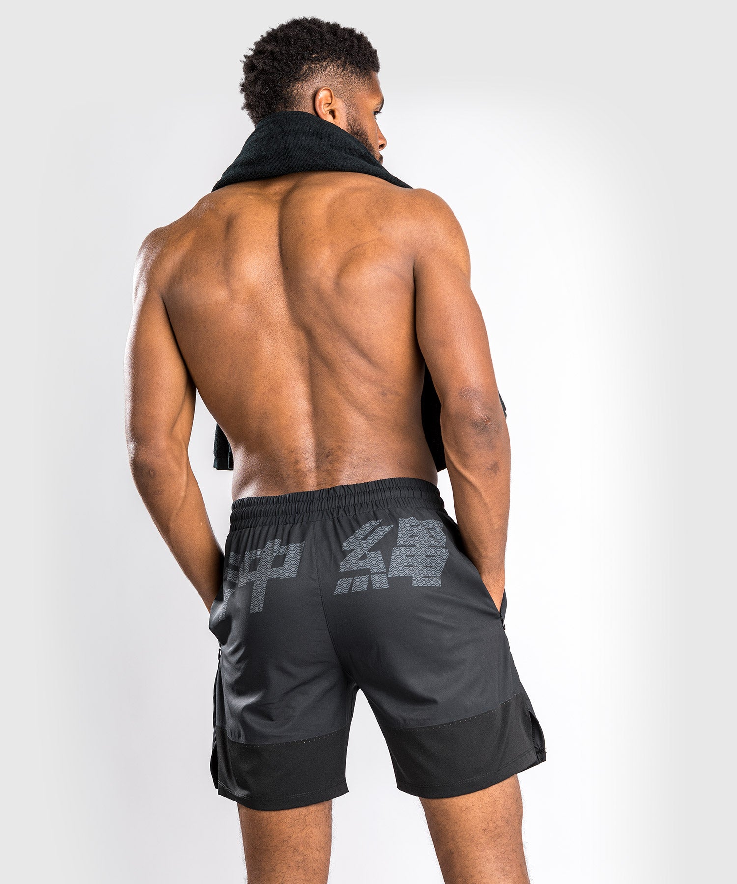 Short De Sport Venum Okinawa 3.0 - Noir/Rouge - product-type_Shorts de training