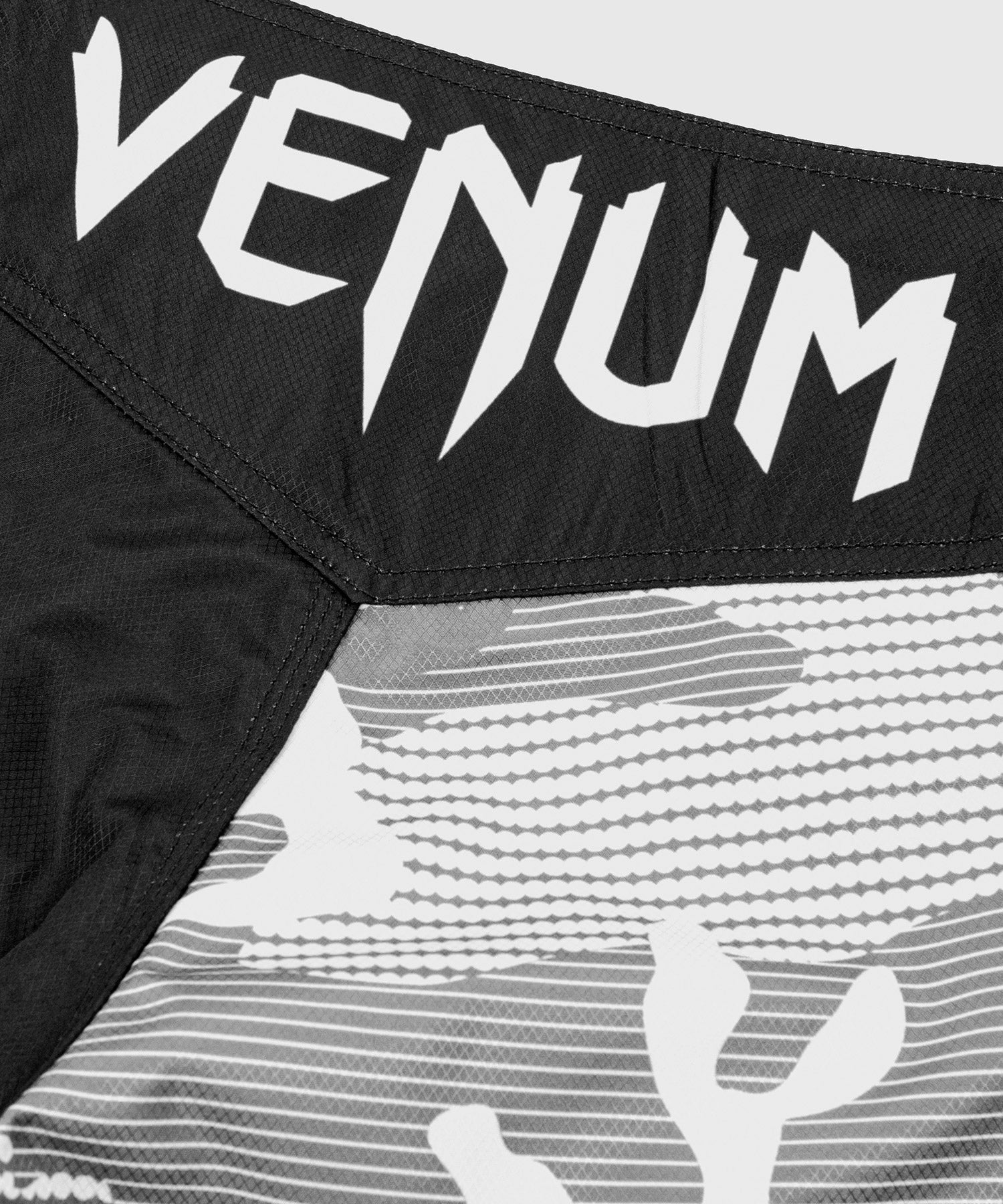 Fightshort Venum Light 3.0 - Shorts de MMA