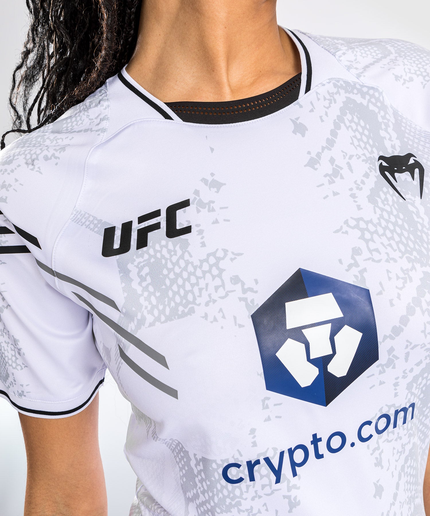 T-shirt Technique pour Femmes UFC Adrenaline by Venum Authentic Fight Night - Blanc - product-type_T-Shirts Dry Tech