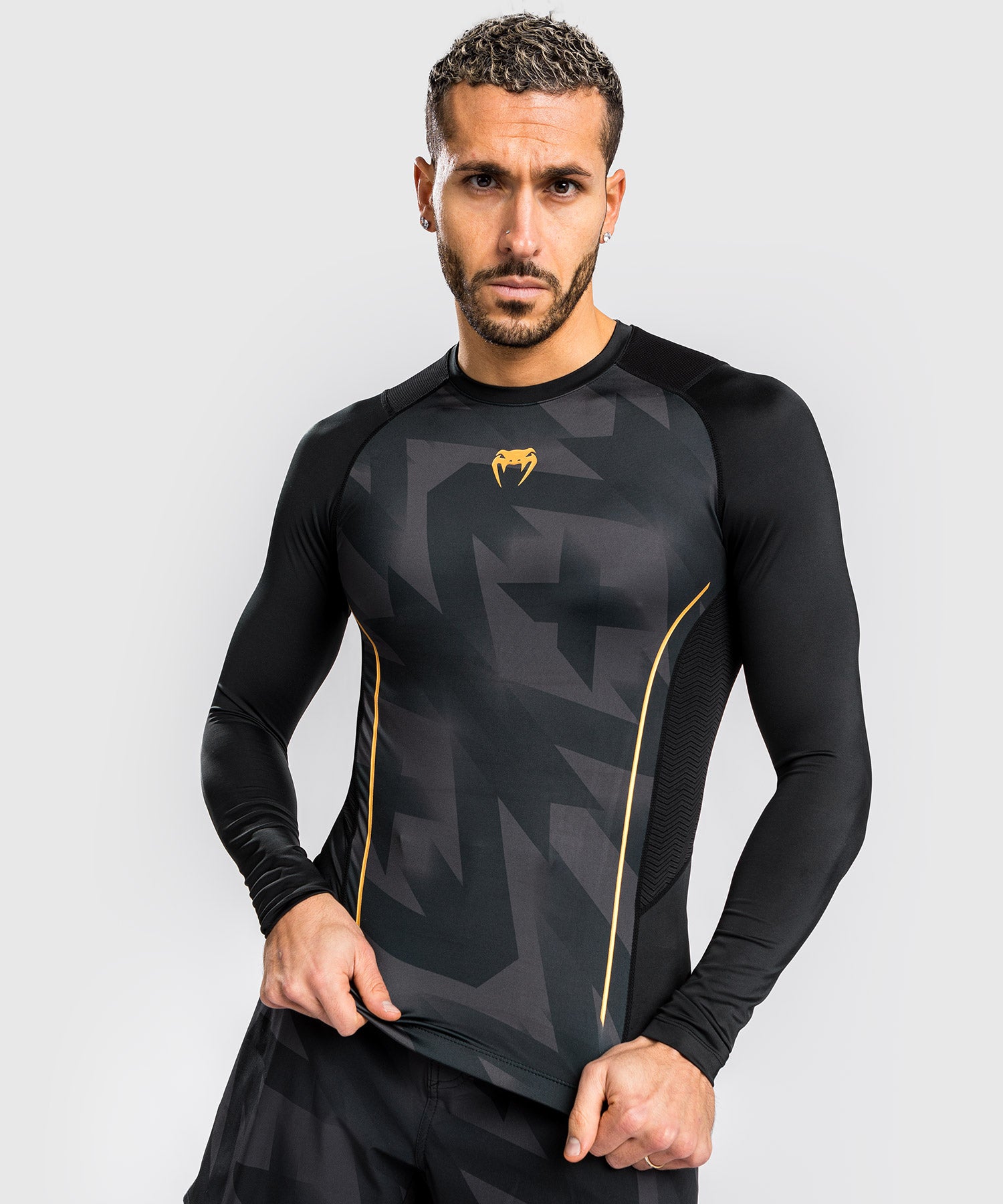 Rashguard Venum Razor - Manches Longues - Noir/Or - product-type_T-Shirts de Compression