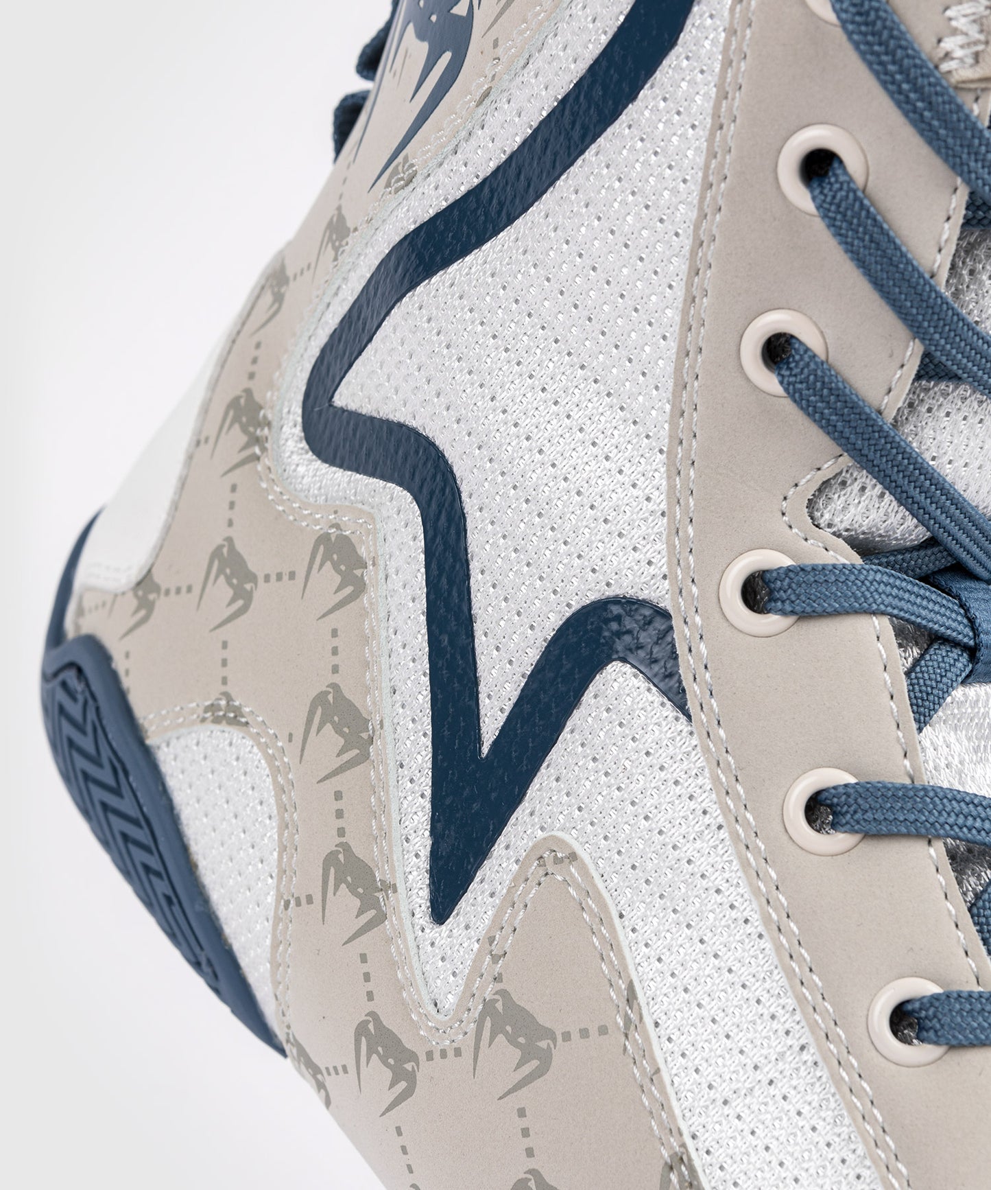 Chaussures De Boxe Venum Elite Evo Monogram – Blanc/Bleu - Chaussures de boxe
