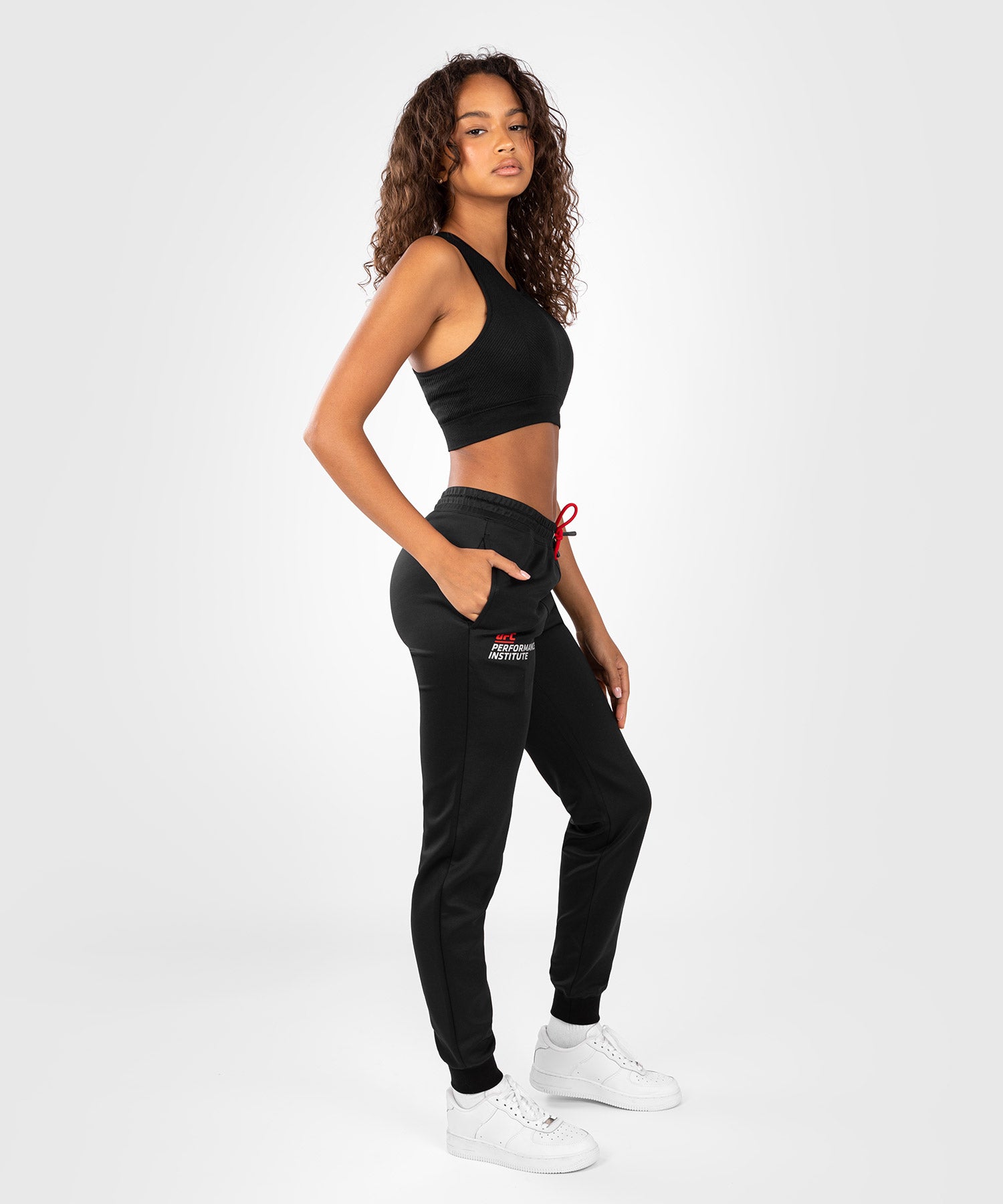 Survetement haut de gamme femme outlet