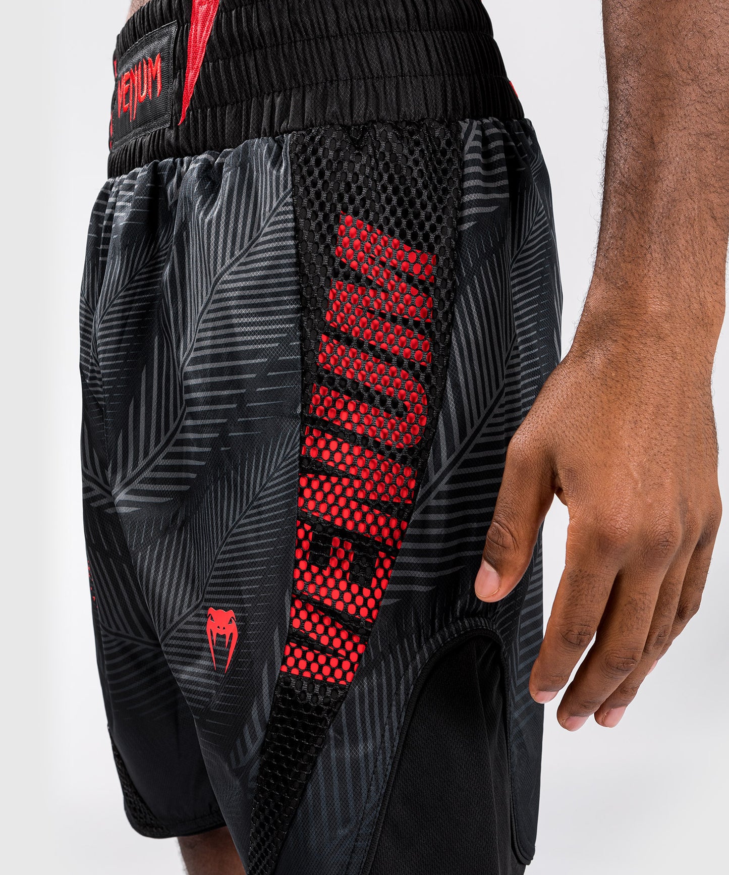 Short de Boxe Venum Phantom - Noir/Rouge - product-type_Shorts de boxe