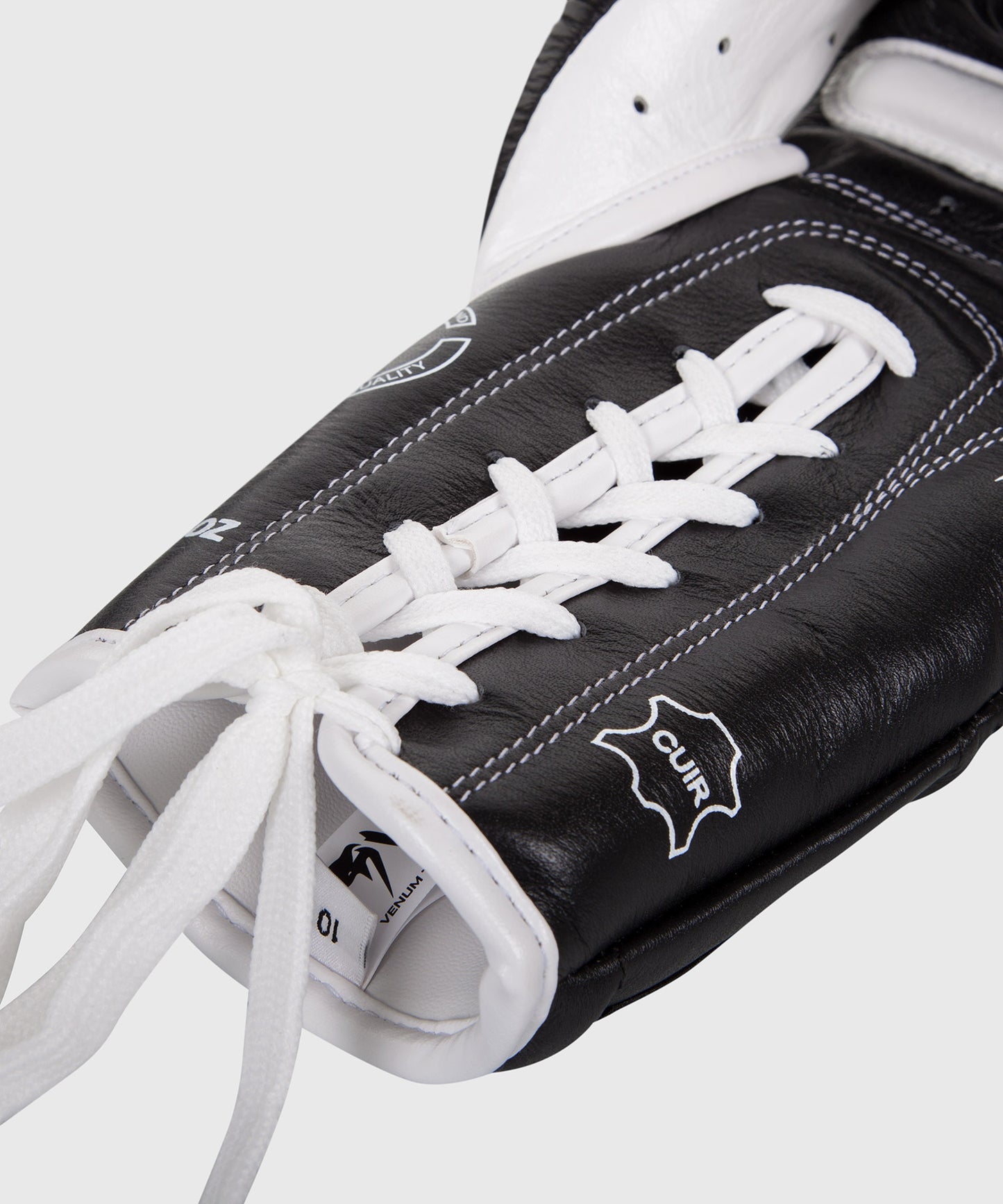 Gants de boxe à lacets Venum Giant 3.0 - Cuir Nappa - Gants de boxe