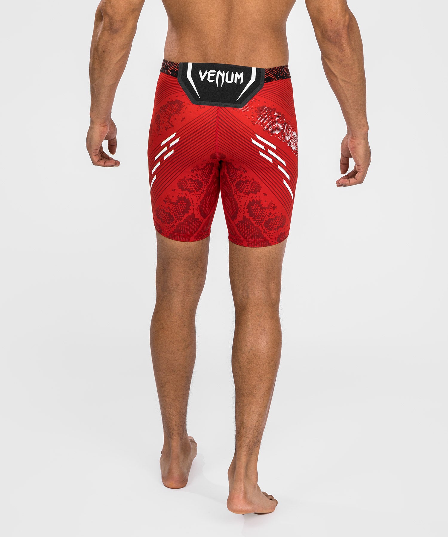 Shorts Vale Tudo pour Hommes UFC Adrenaline by Venum Authentic Fight Night - Rouge - Shorts de compression