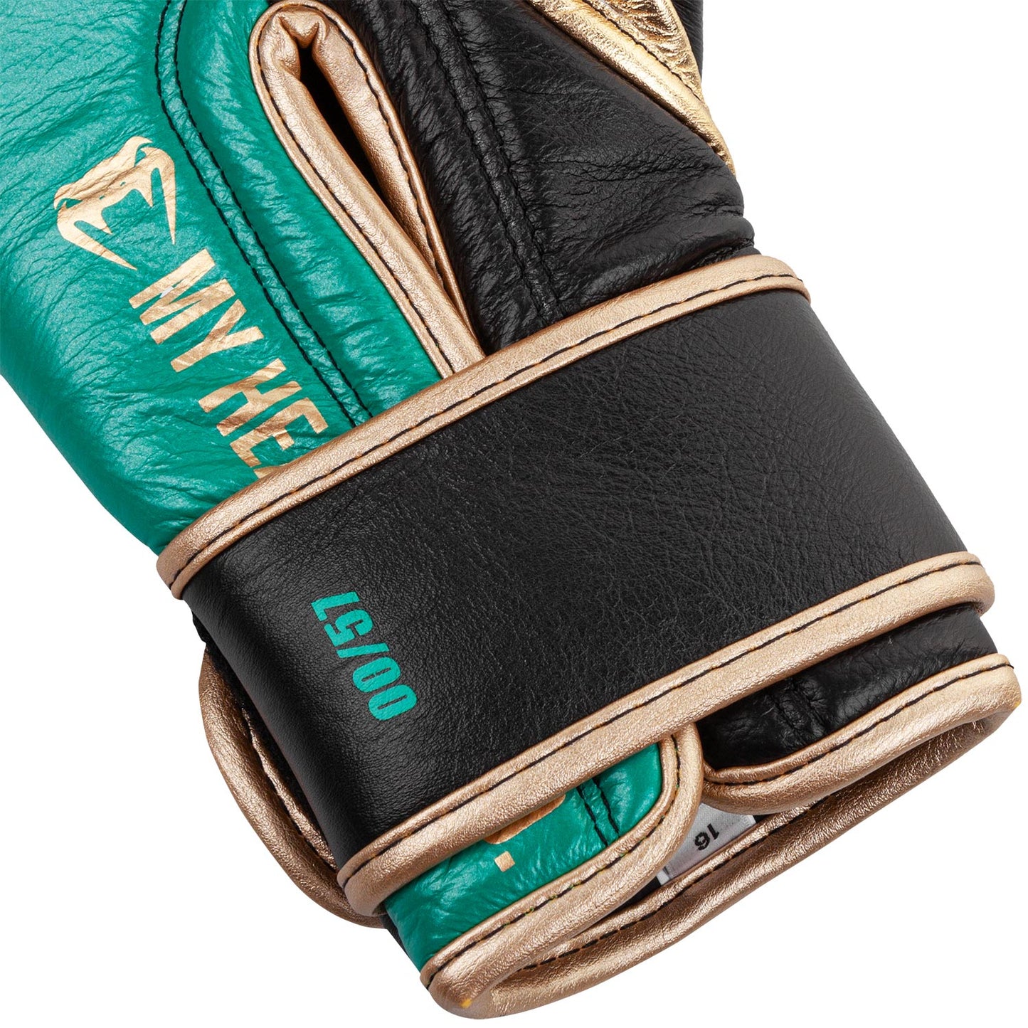 Gants de boxe en cuir vintage | John Woodbridge – Peter Fields Gants de boxe en cuir vintage | John Woodbridge – Peter Fields