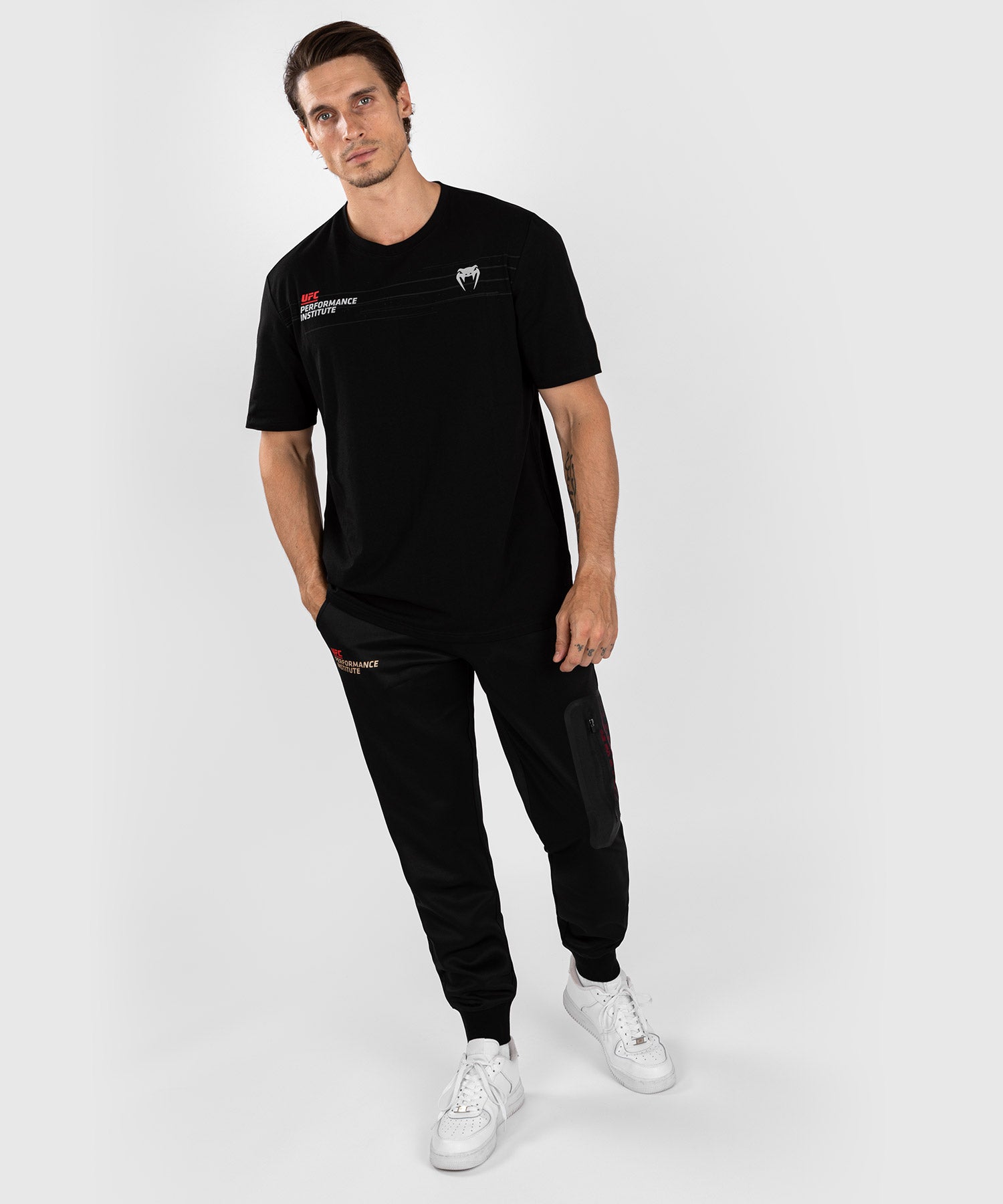 T Shirt Homme UFC Venum Performance Institute 2.0 Noir Rouge