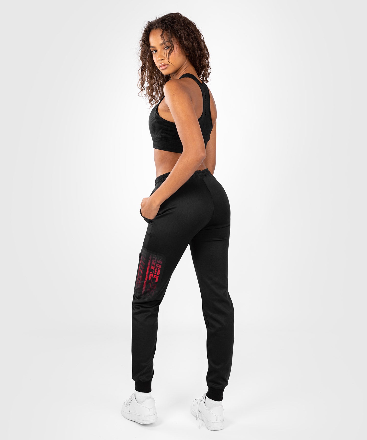 Jogging rouge et noir shop
