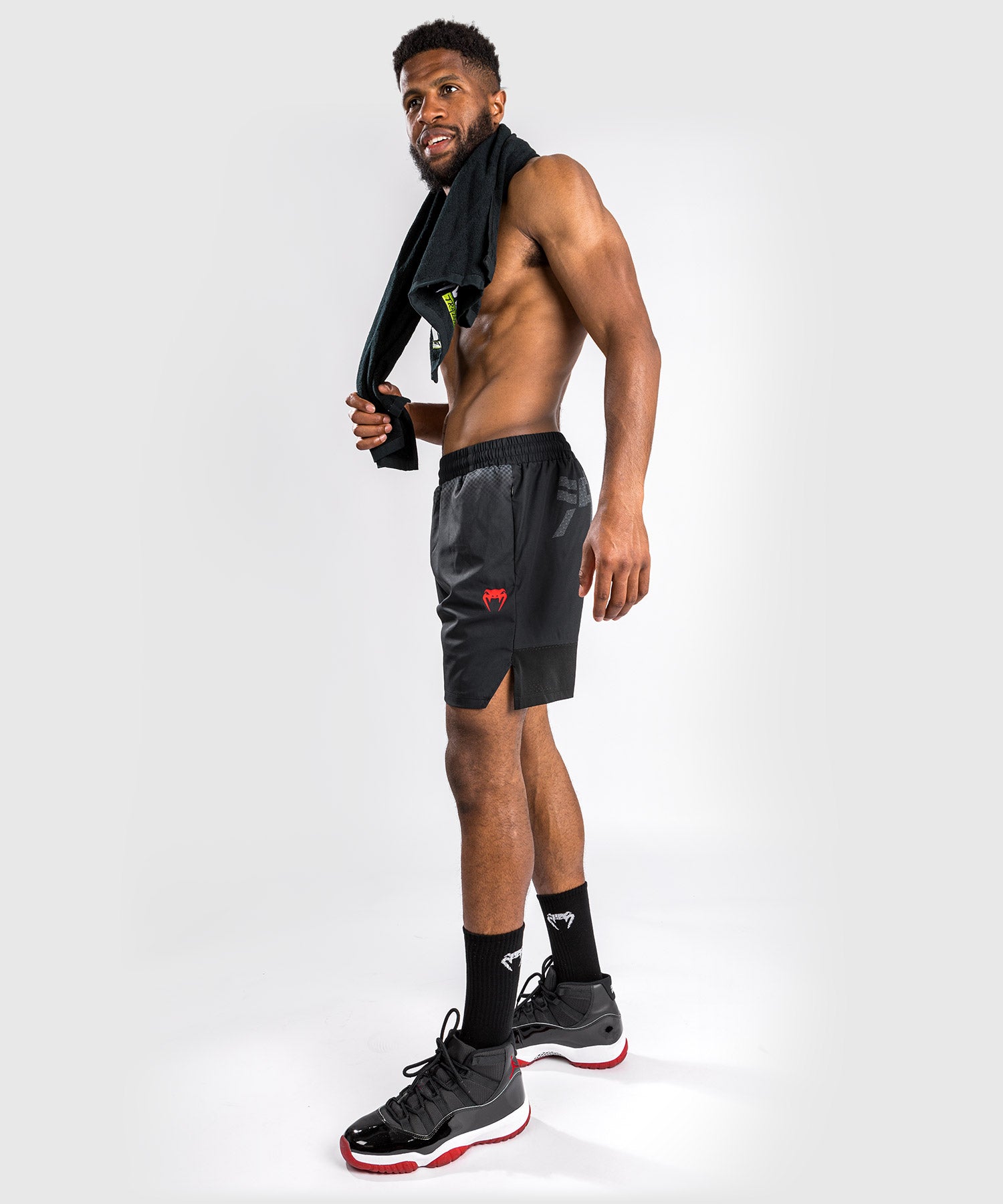 Short De Sport Venum Okinawa 3.0 - Noir/Rouge - product-type_Shorts de training