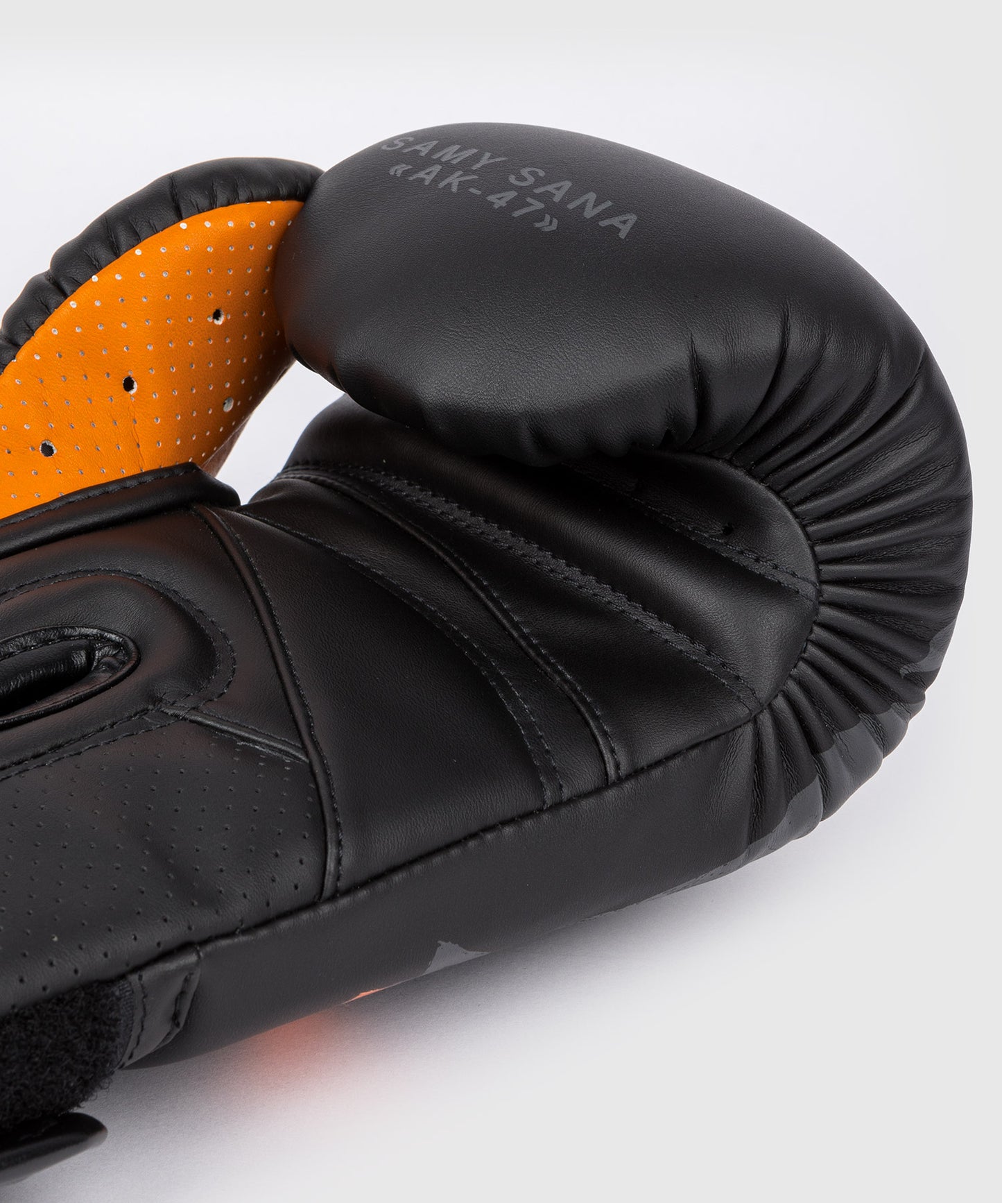Gants de boxe Venum S47 - Noir/Orange - product-type_Gants de boxe