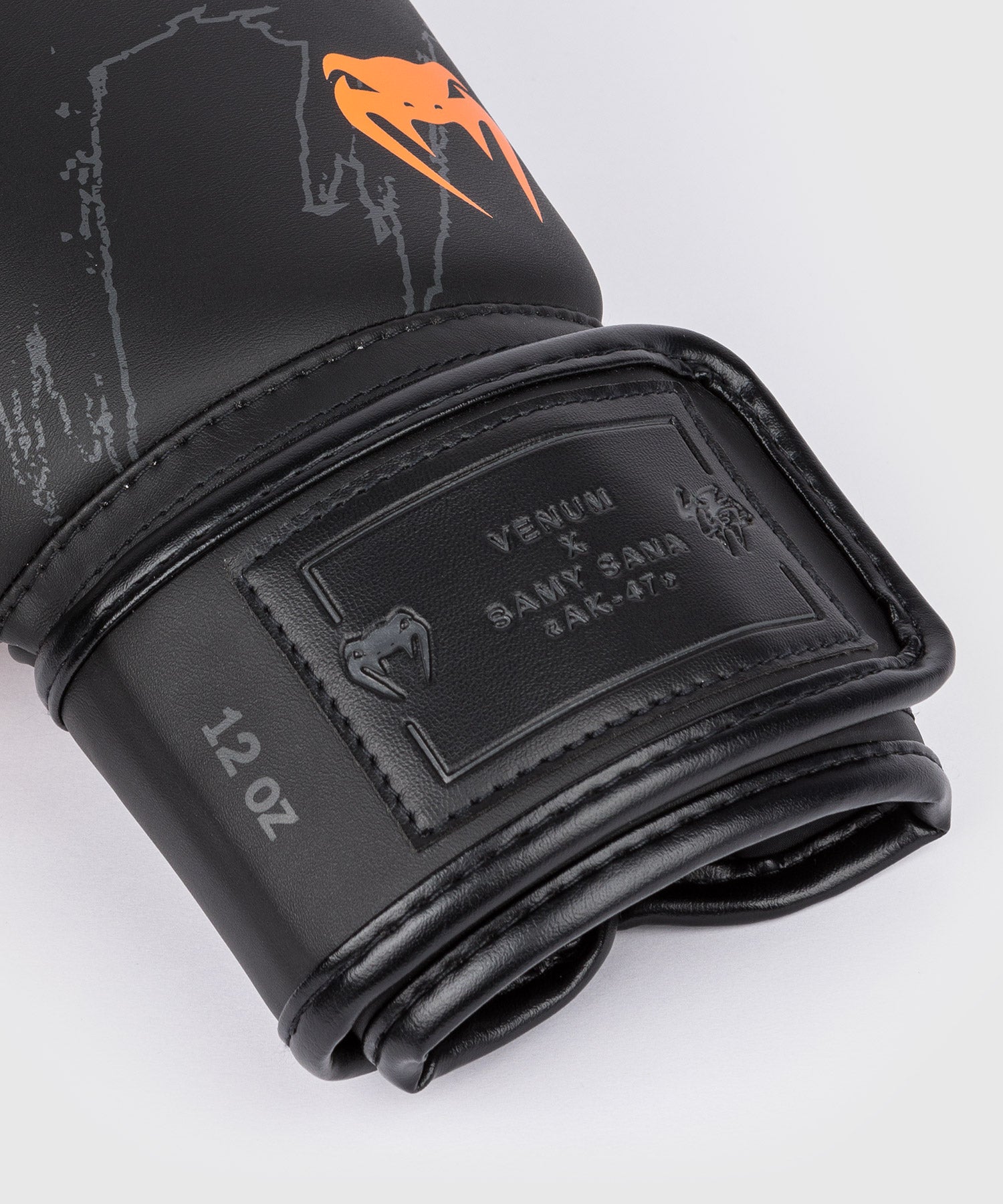 Gants de boxe Venum S47 - Noir/Orange - product-type_Gants de boxe